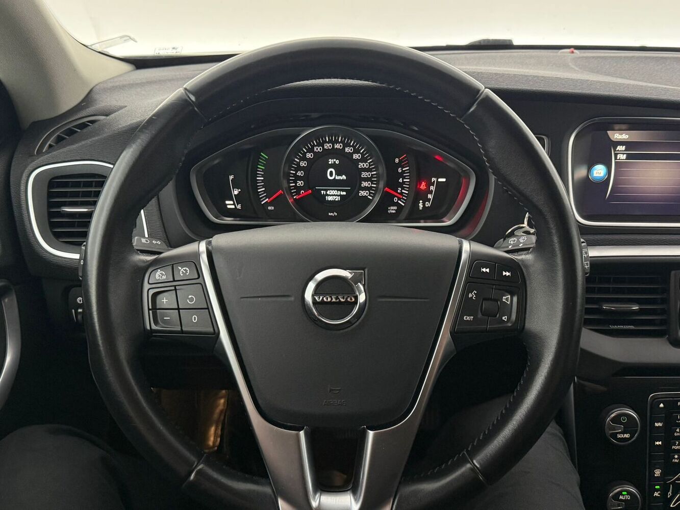 Volvo V40 vaihtoauto