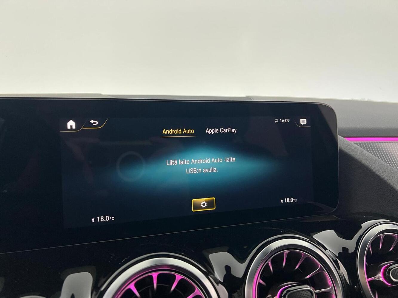 Mercedes-Benz EQA vaihtoauto