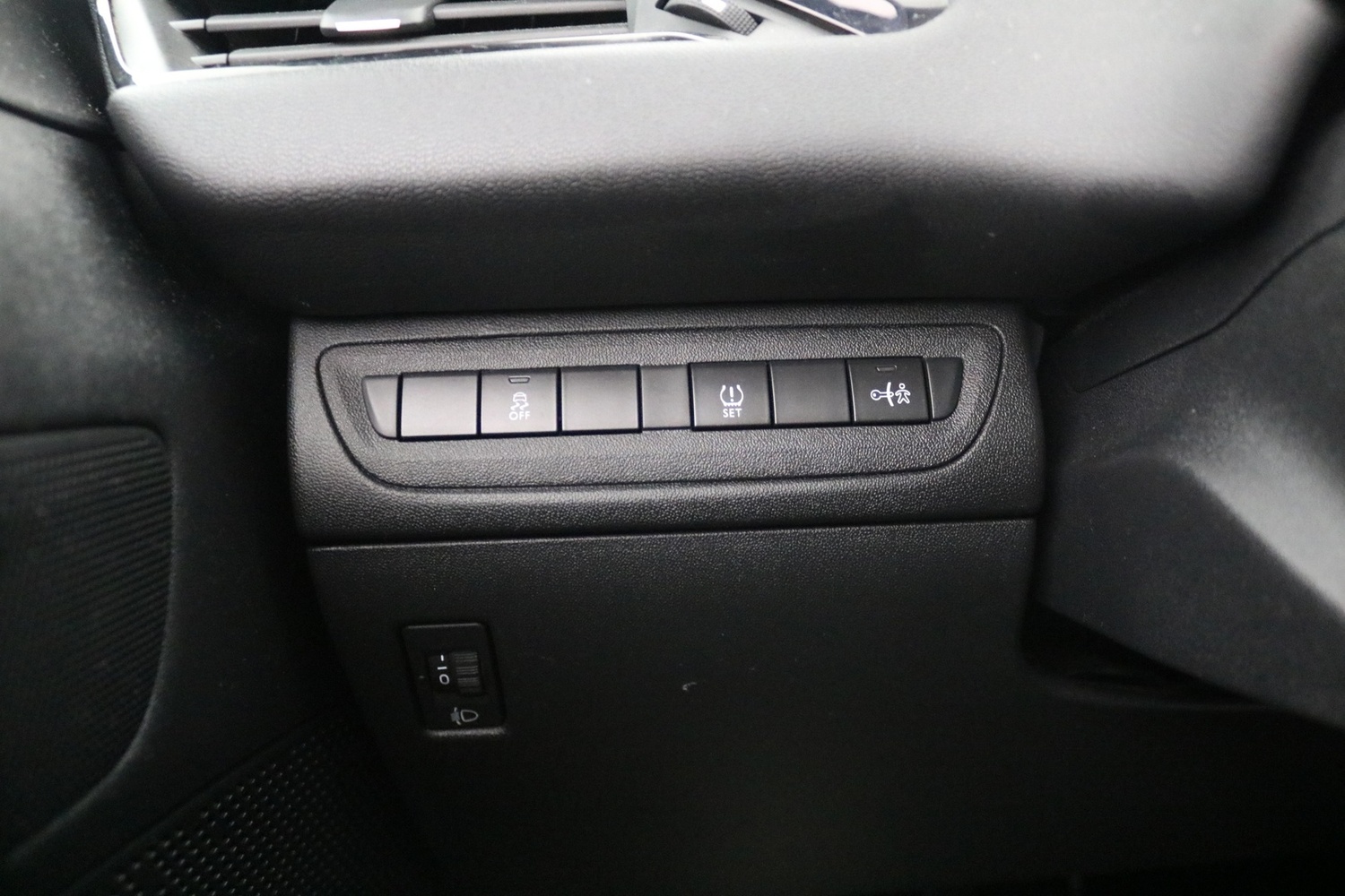 Peugeot 208 vaihtoauto