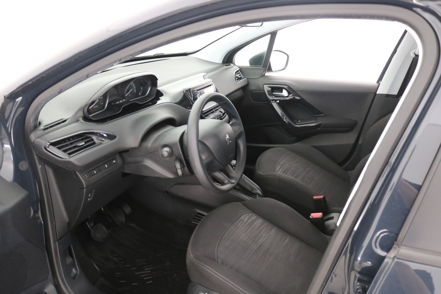 Peugeot 208 vaihtoauto