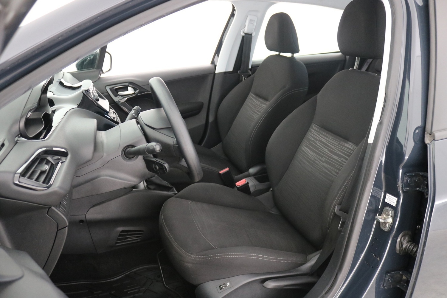 Peugeot 208 vaihtoauto