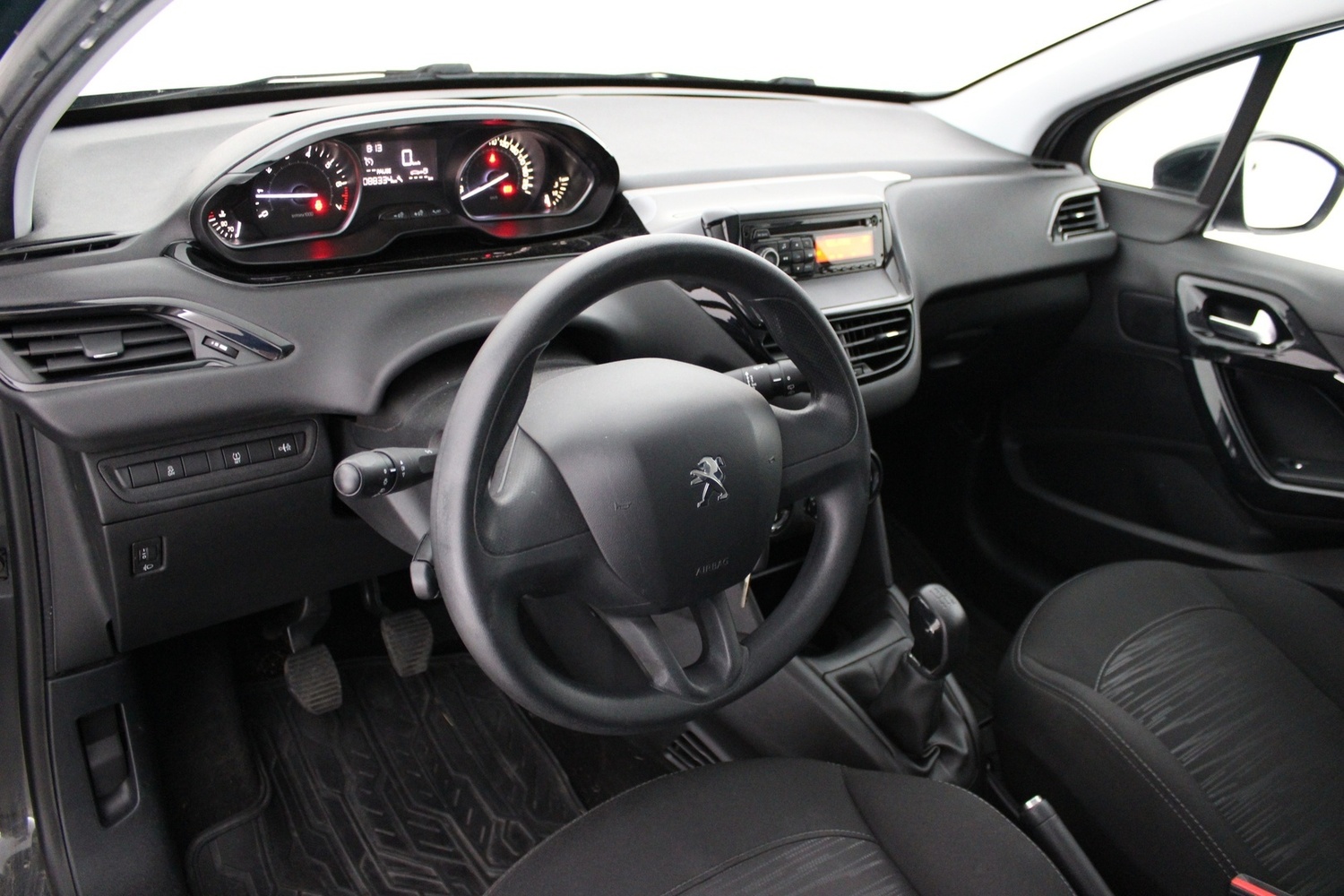 Peugeot 208 vaihtoauto