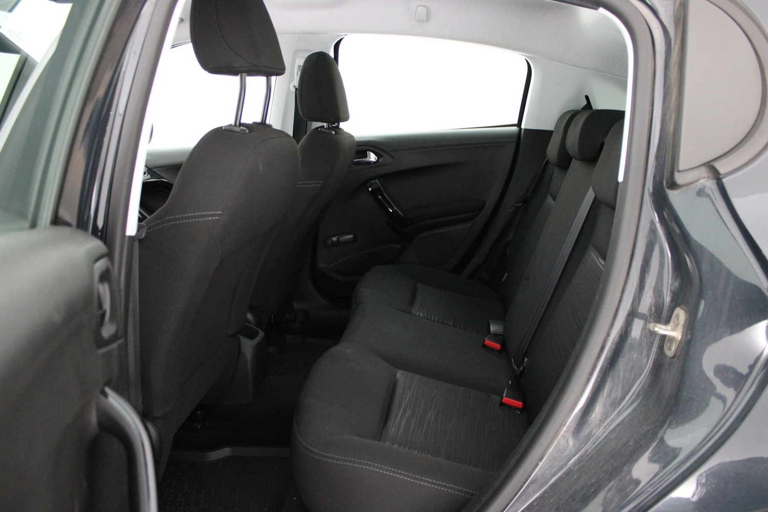 Peugeot 208 vaihtoauto