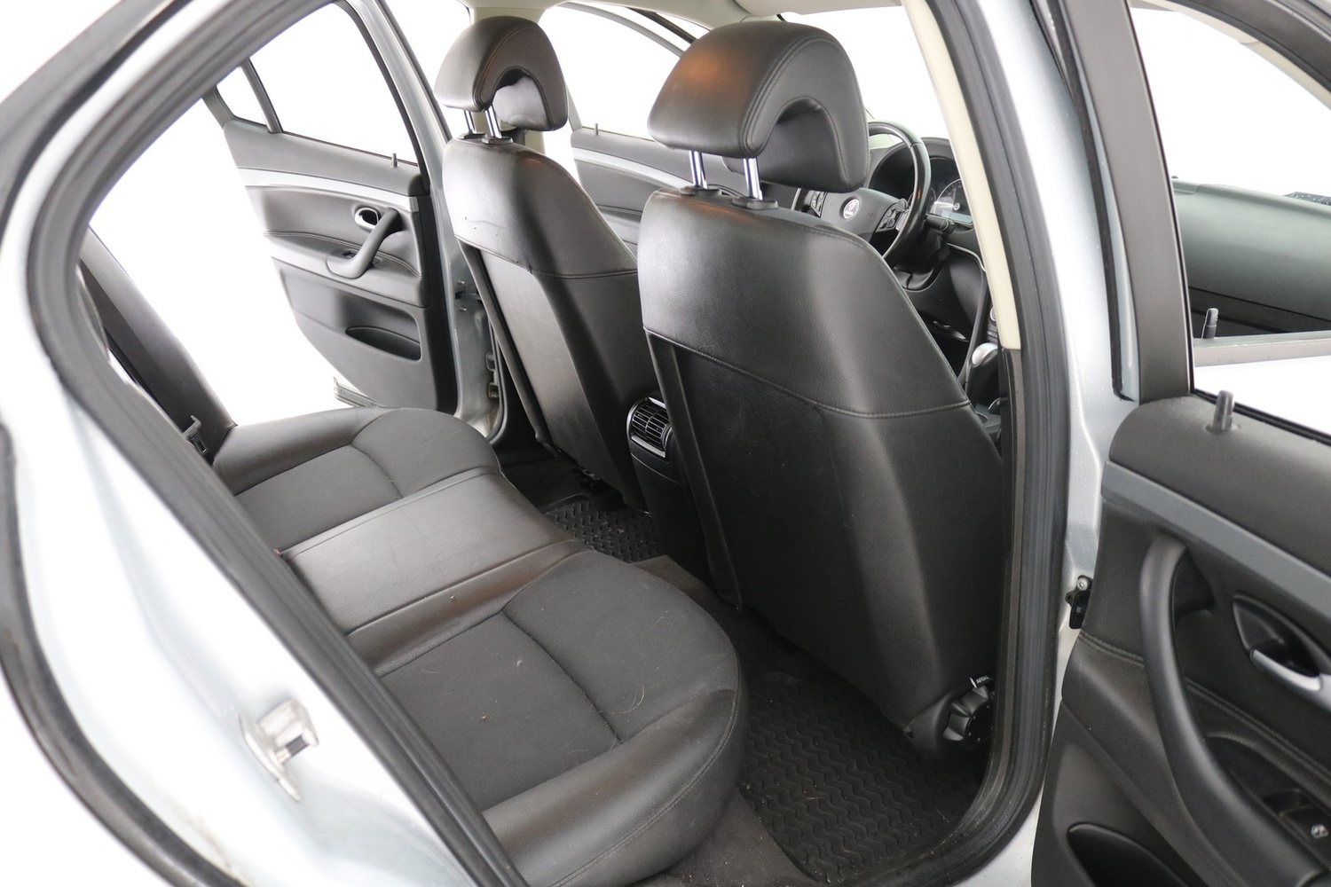 Saab 9-3 vaihtoauto