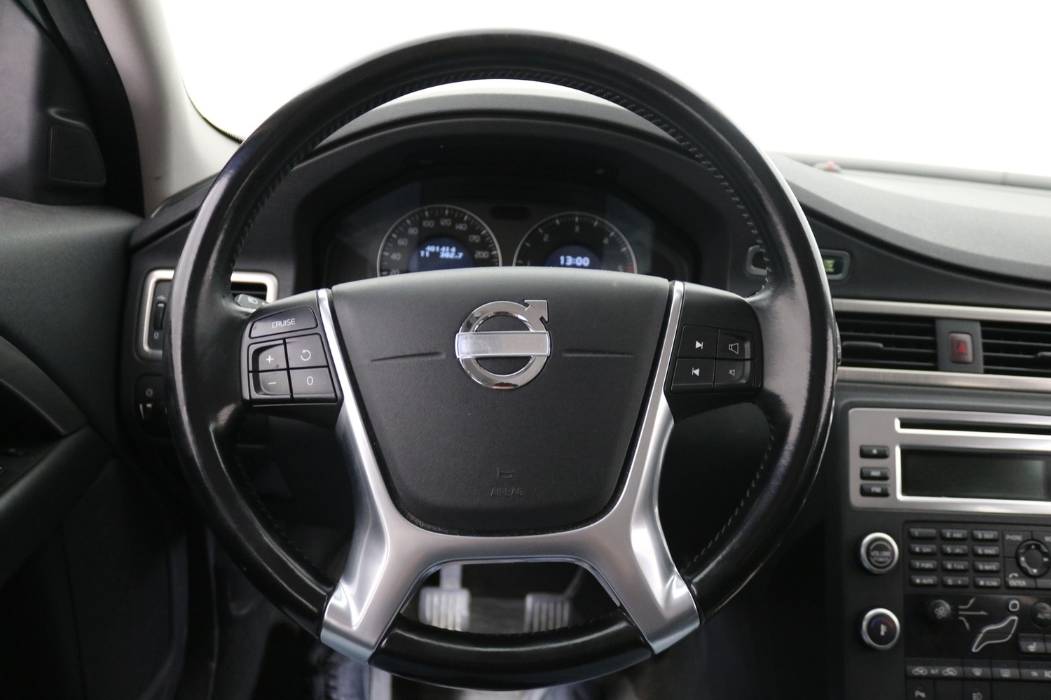 Volvo V70 vaihtoauto