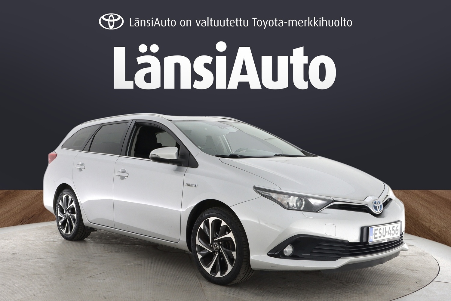 Toyota Auris vaihtoauto