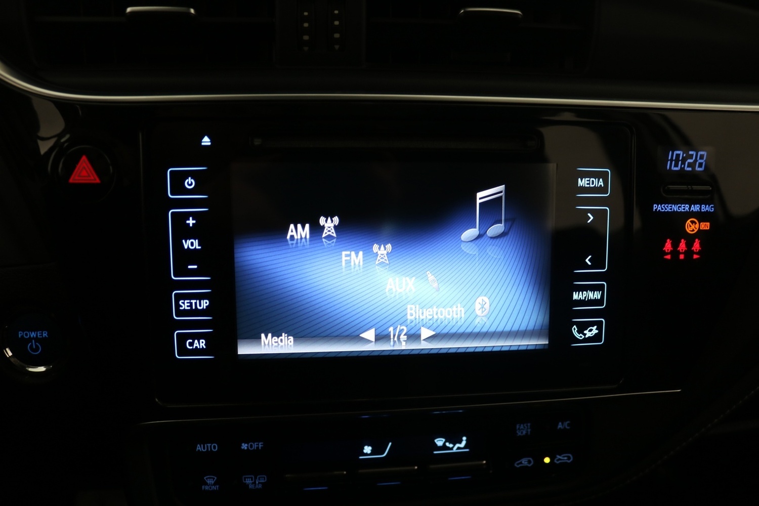 Toyota Auris vaihtoauto