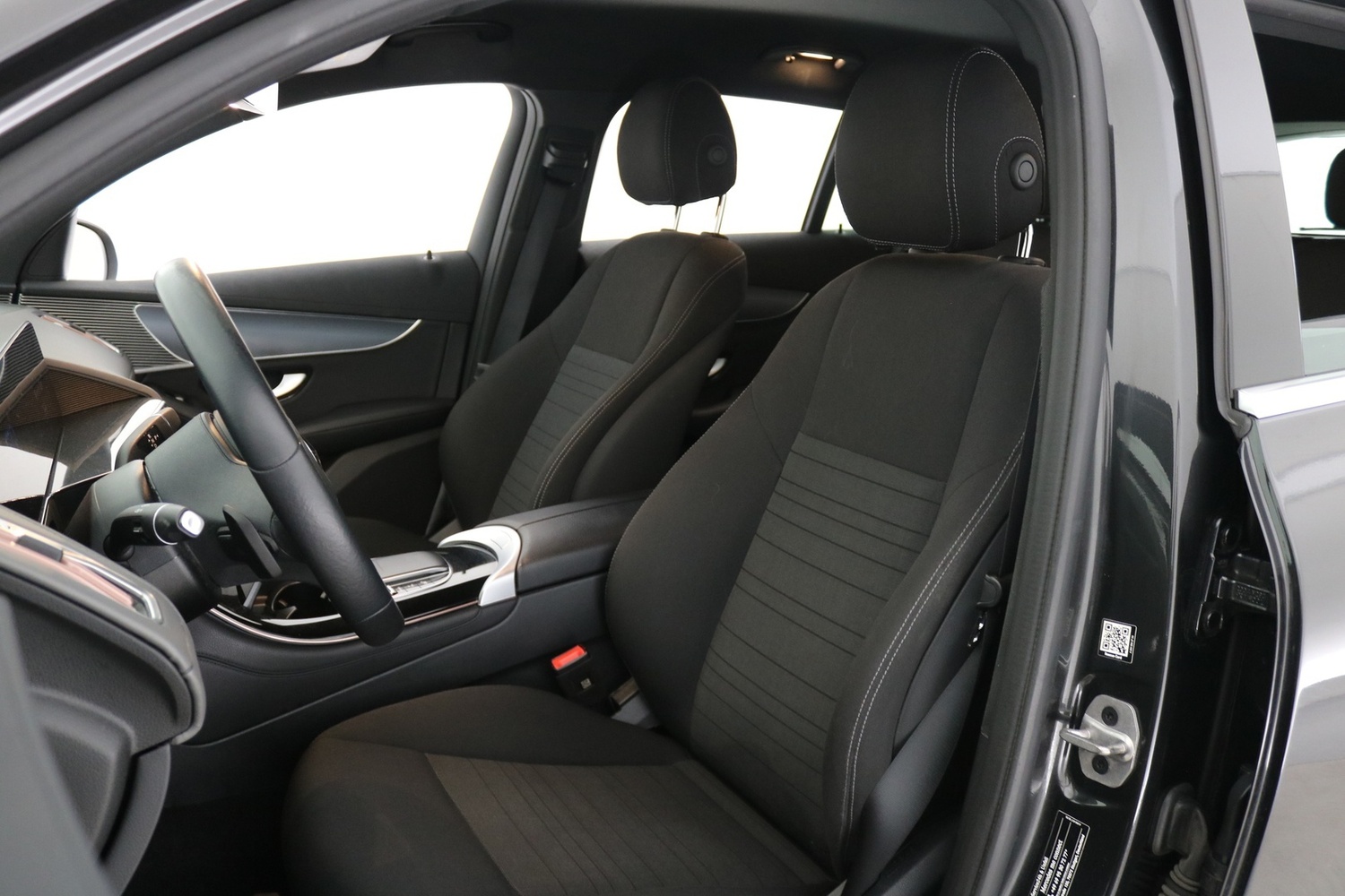 Mercedes-Benz EQC vaihtoauto