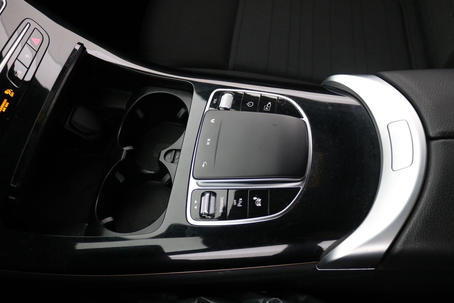 Mercedes-Benz EQC vaihtoauto