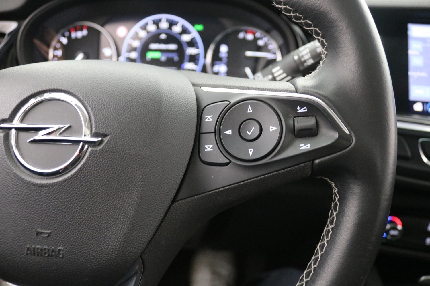 Opel Insignia vaihtoauto