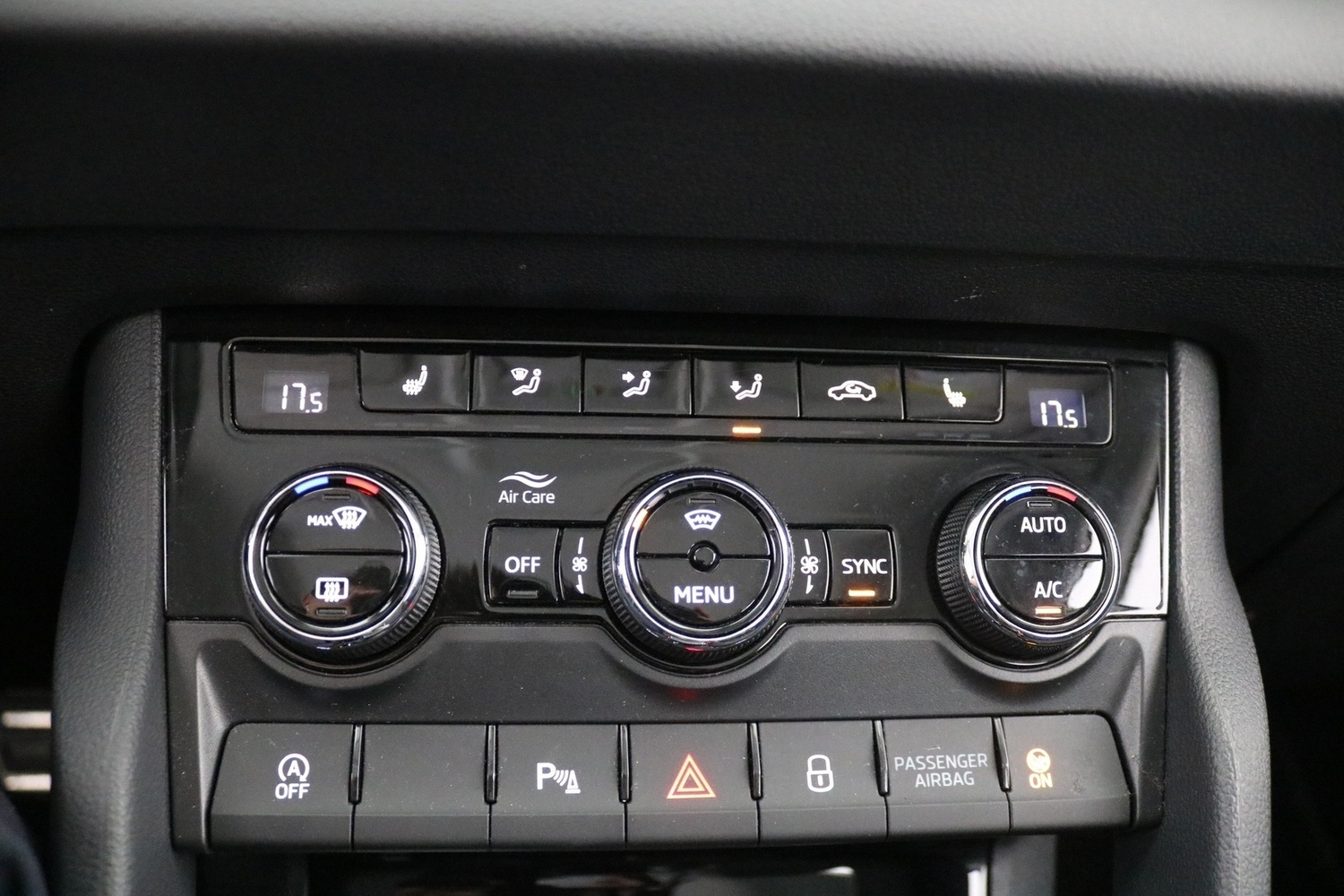 Skoda Karoq vaihtoauto