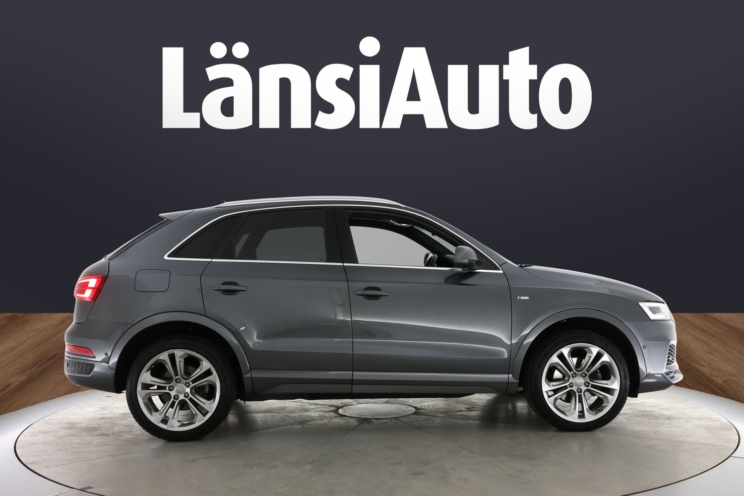 Audi Q3 vaihtoauto