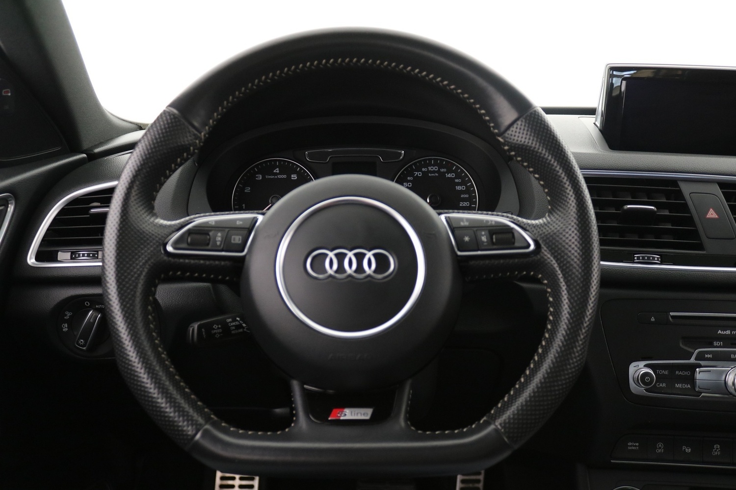 Audi Q3 vaihtoauto
