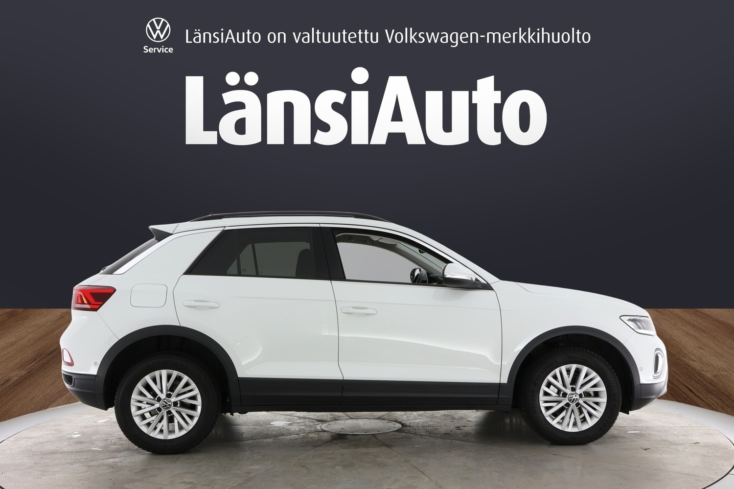Volkswagen T-Roc vaihtoauto