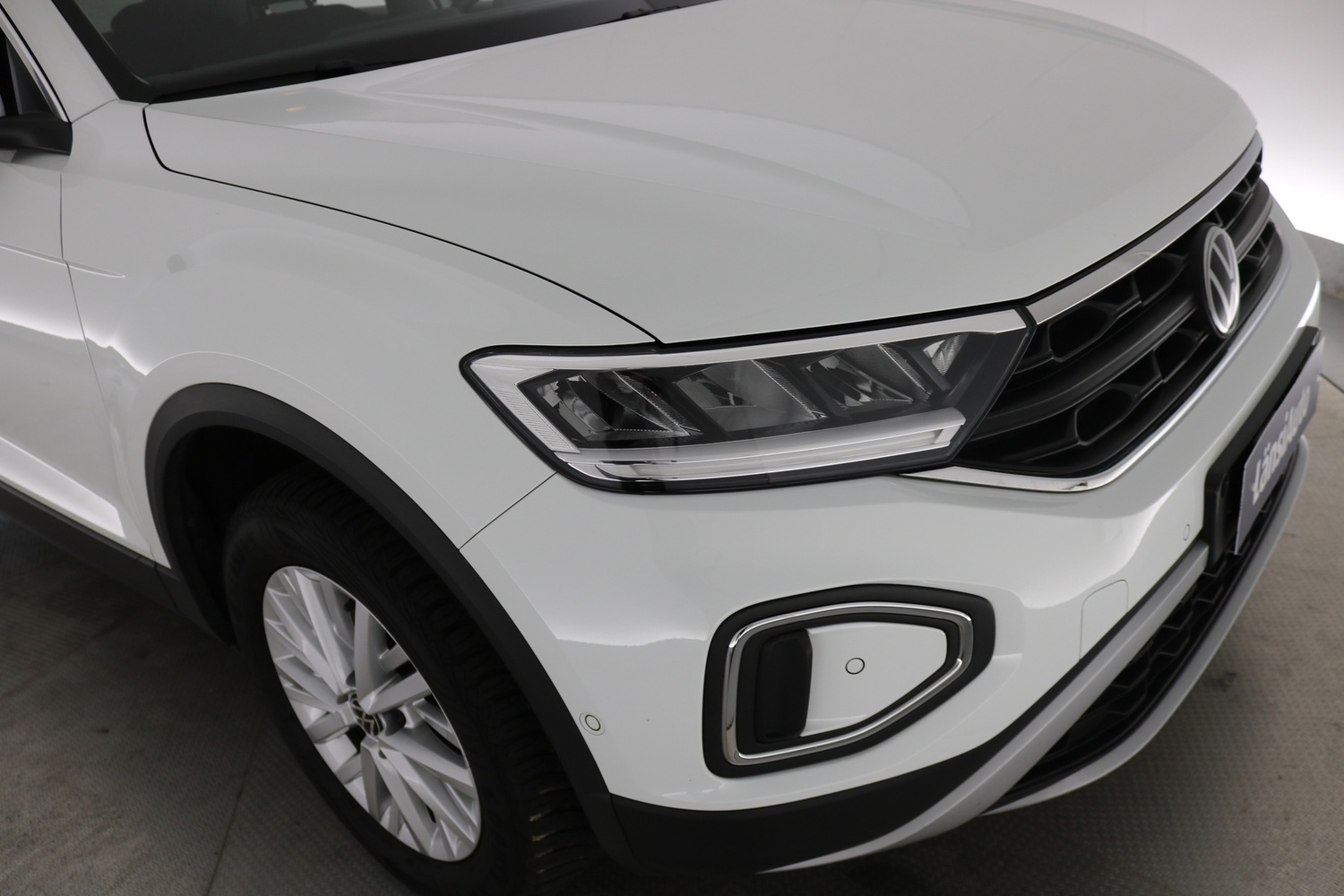 Volkswagen T-Roc vaihtoauto