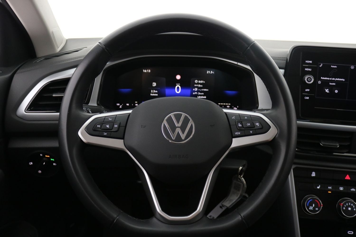 Volkswagen T-Roc vaihtoauto