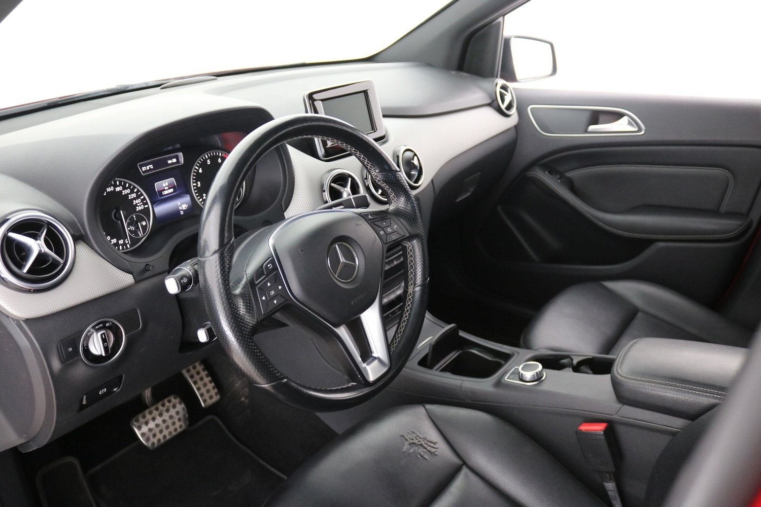 Mercedes-Benz B vaihtoauto
