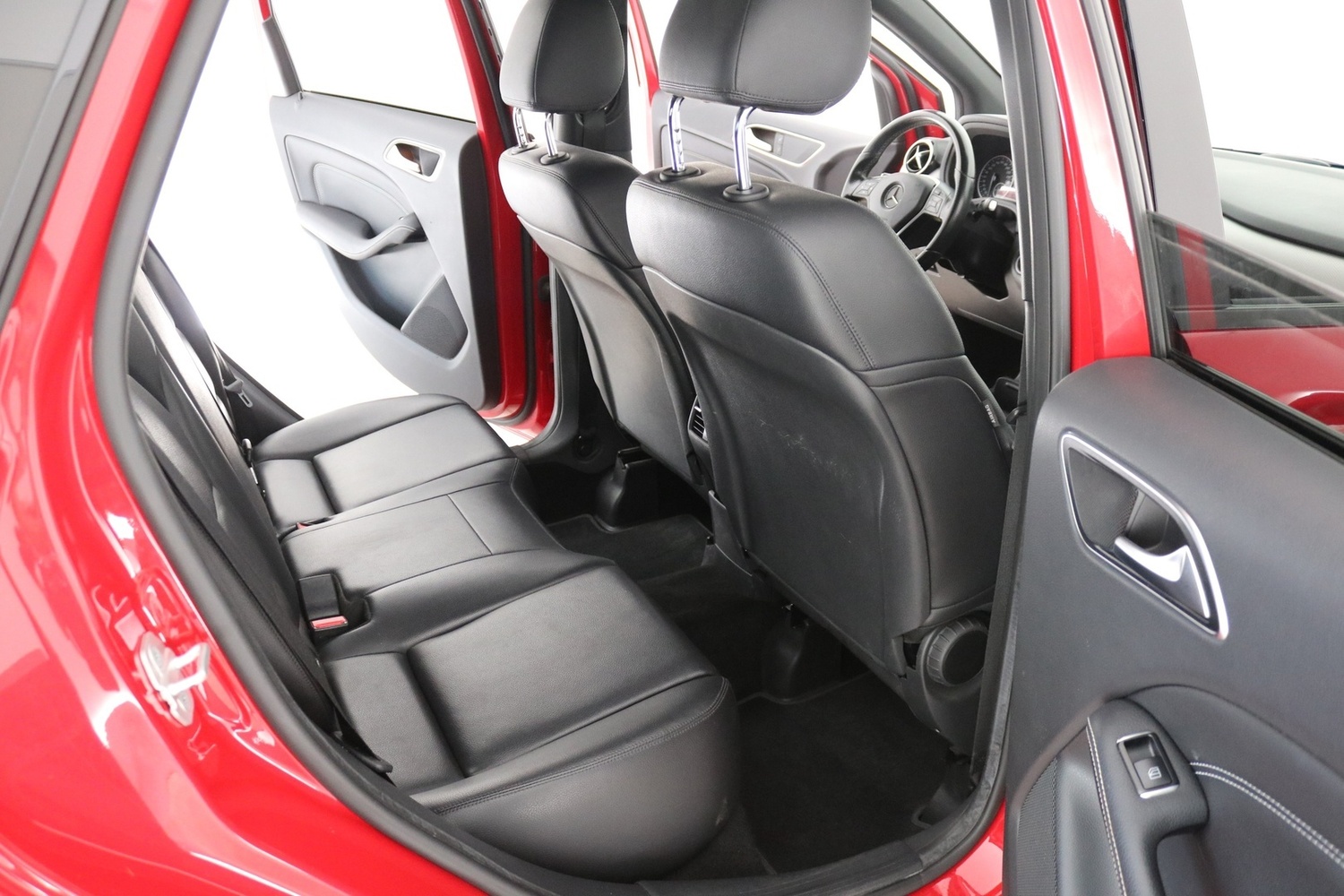 Mercedes-Benz B vaihtoauto