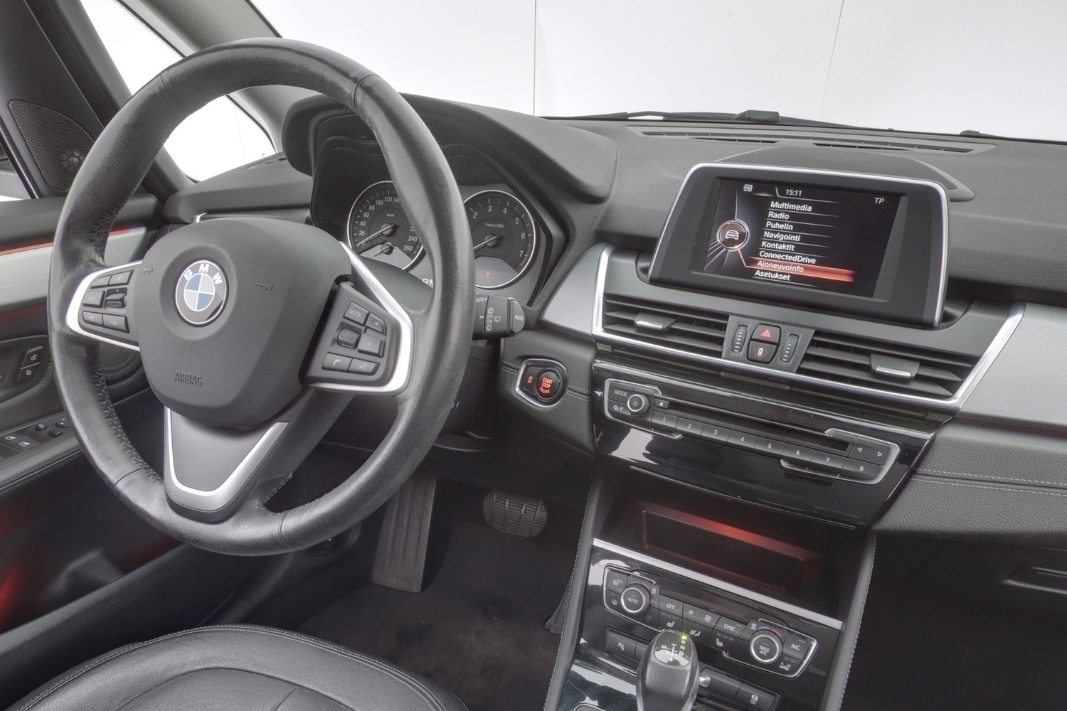 BMW 218 vaihtoauto