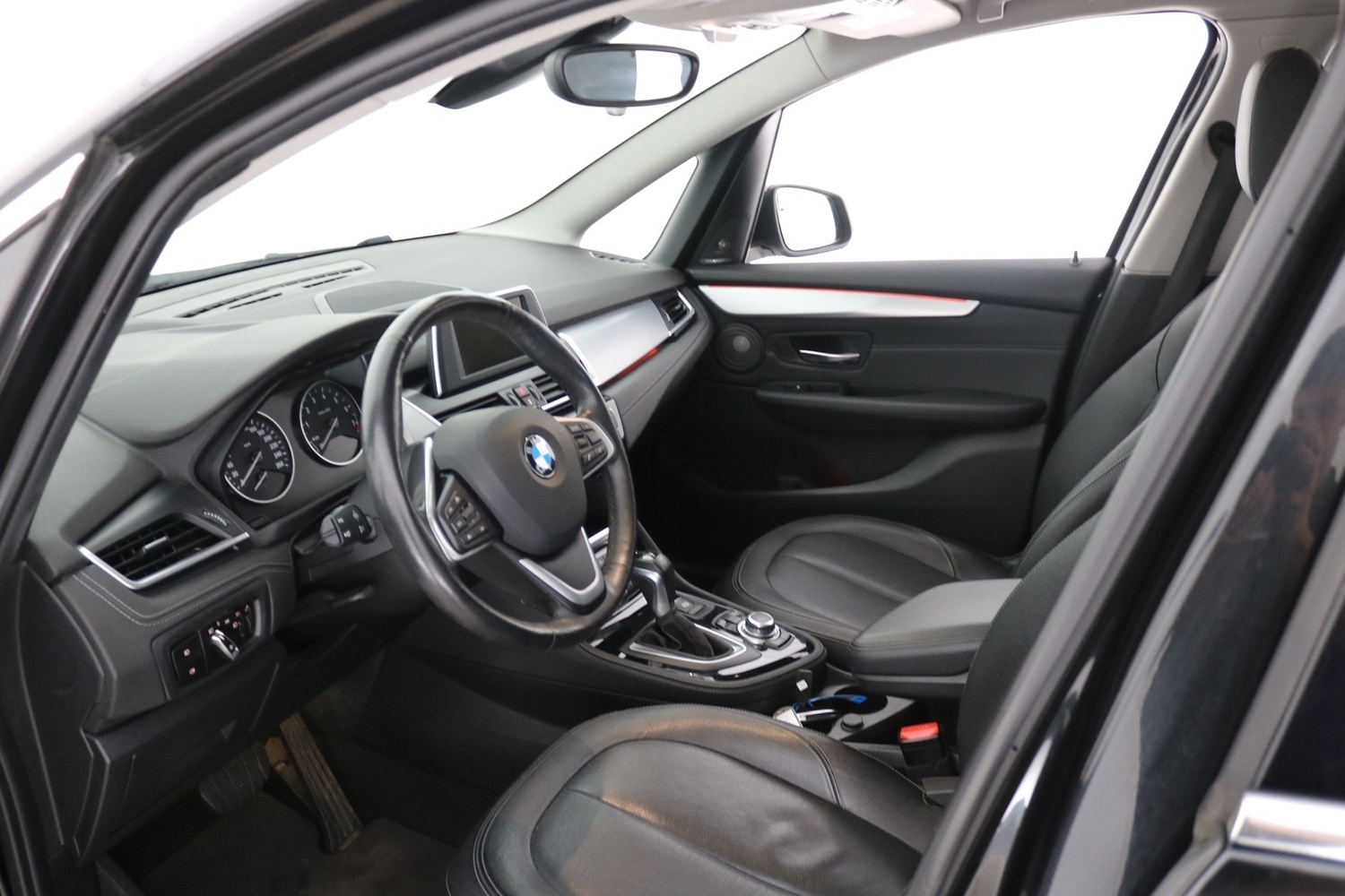 BMW 218 vaihtoauto