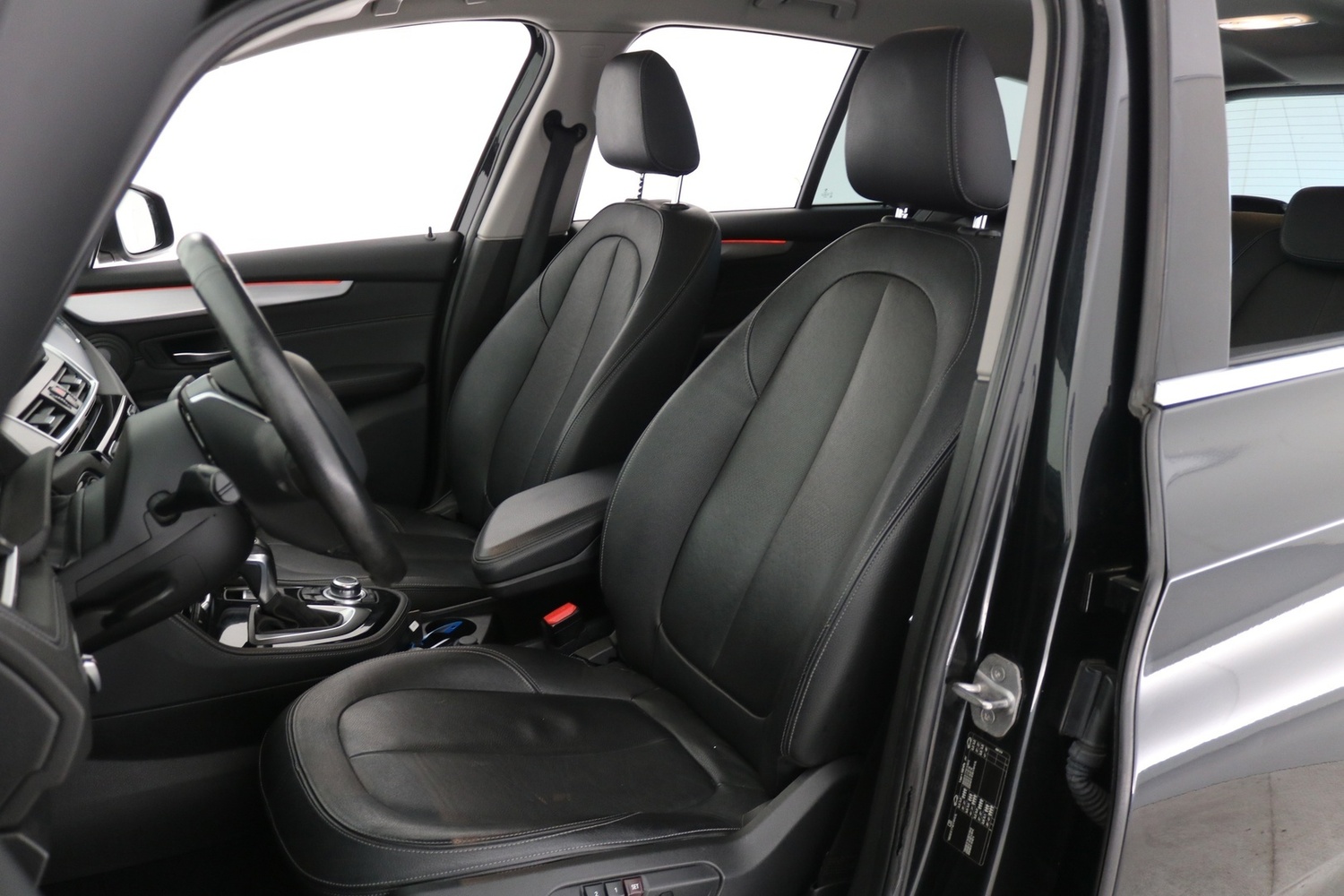 BMW 218 vaihtoauto