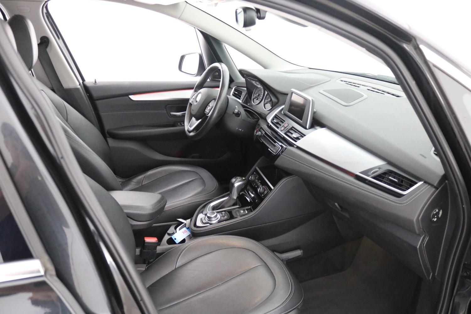 BMW 218 vaihtoauto