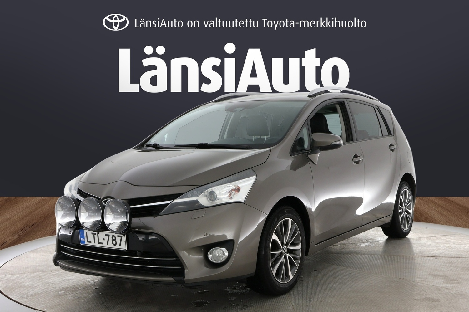 Toyota Verso vaihtoauto