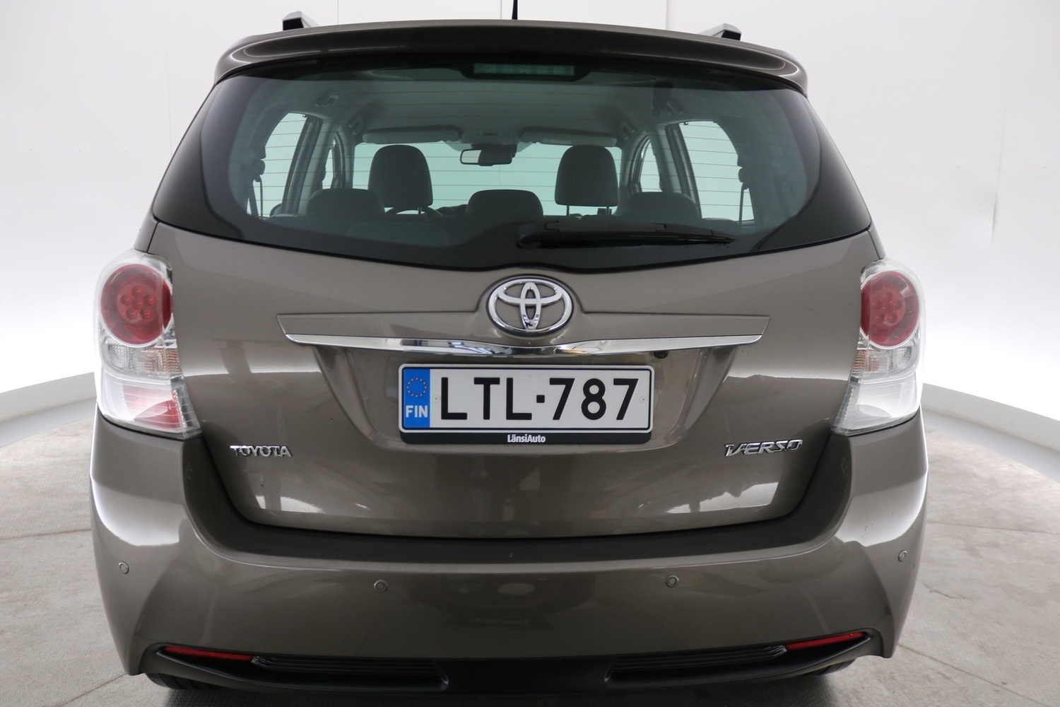 Toyota Verso vaihtoauto