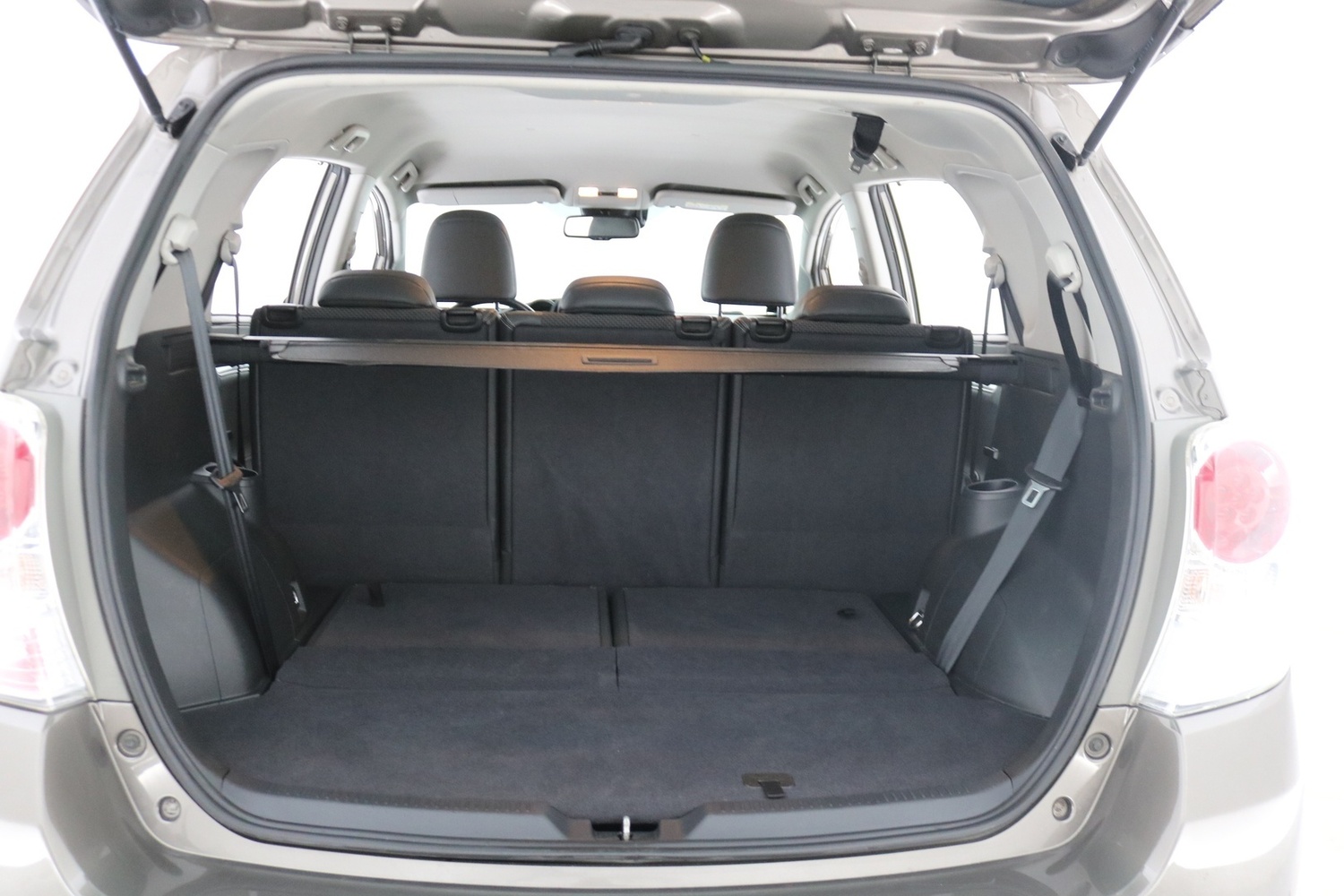 Toyota Verso vaihtoauto