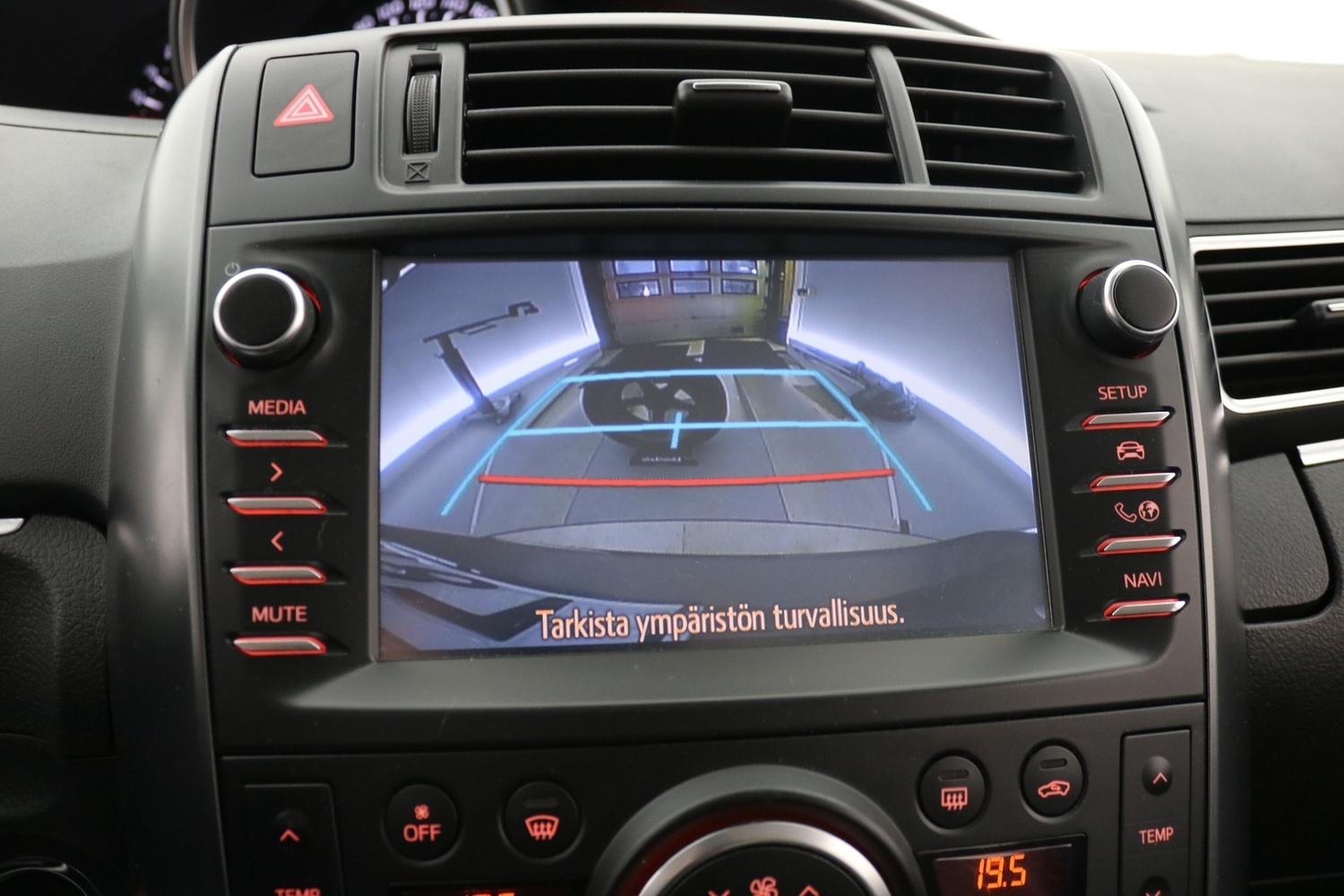 Toyota Verso vaihtoauto