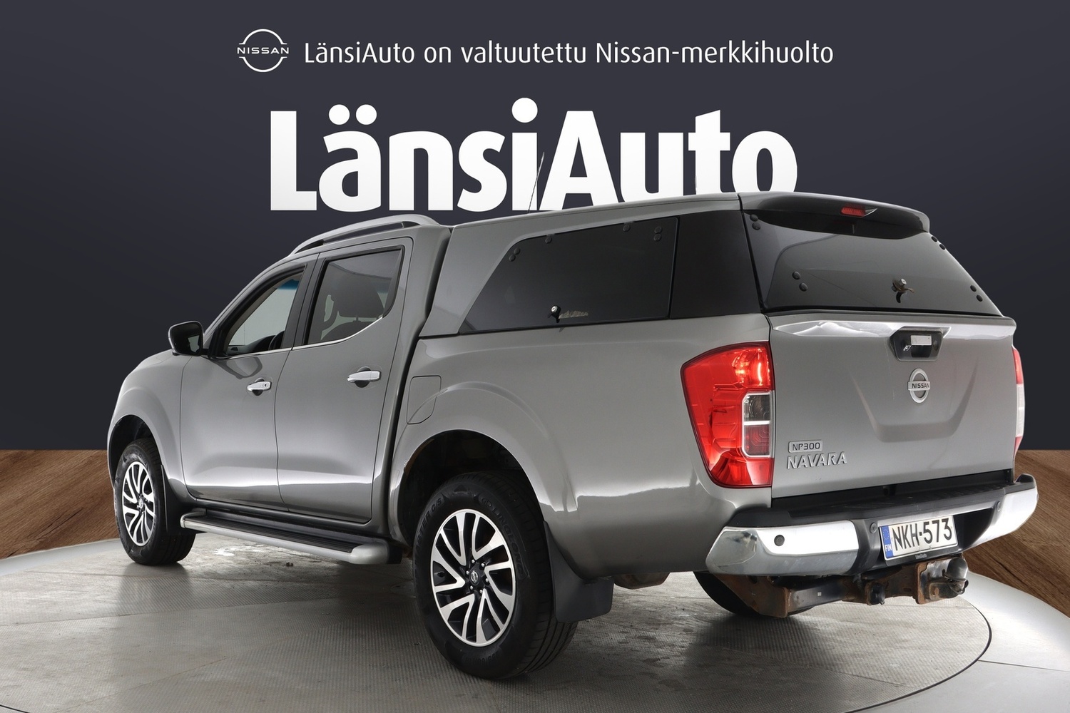 Nissan Navara vaihtoauto