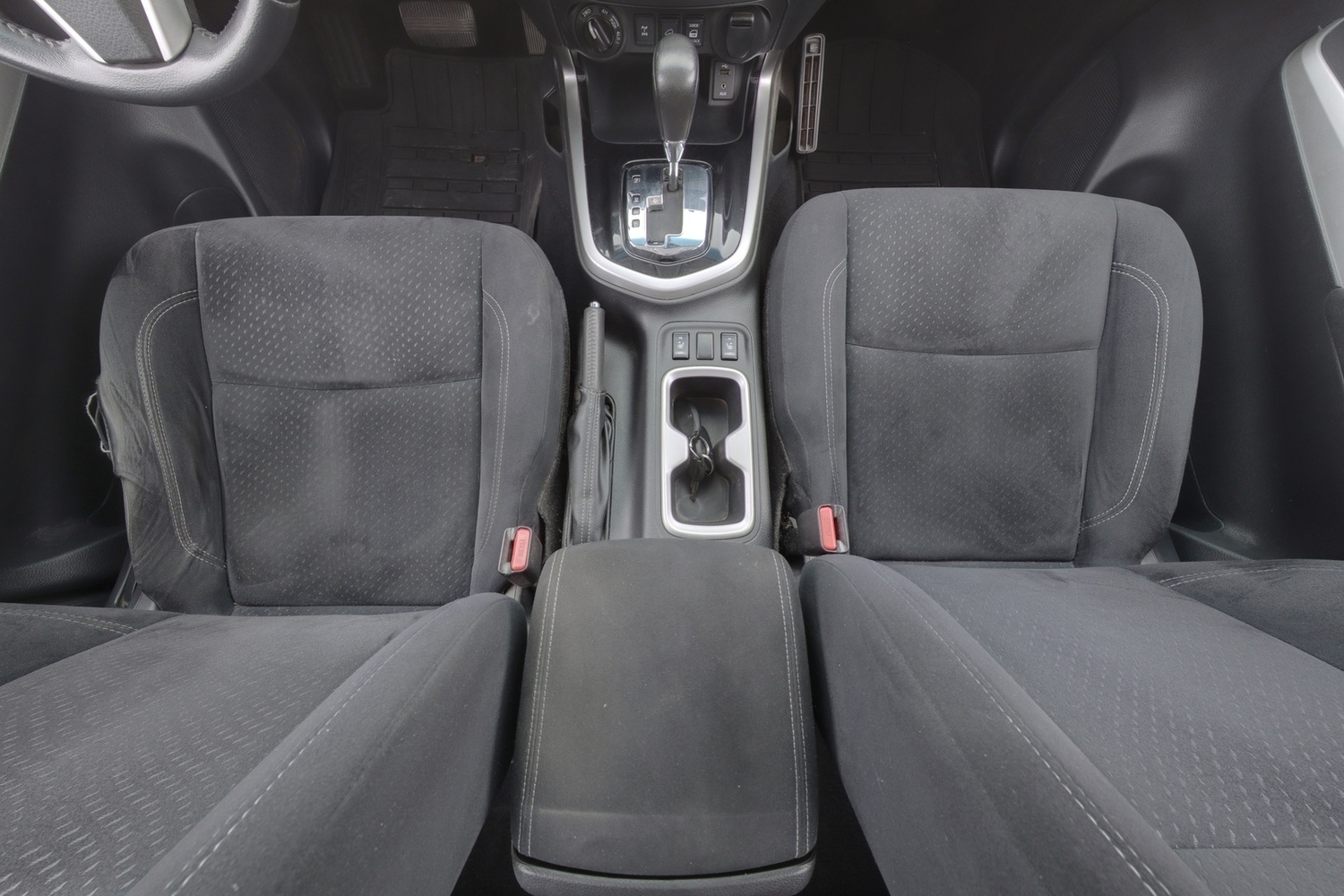 Nissan Navara vaihtoauto