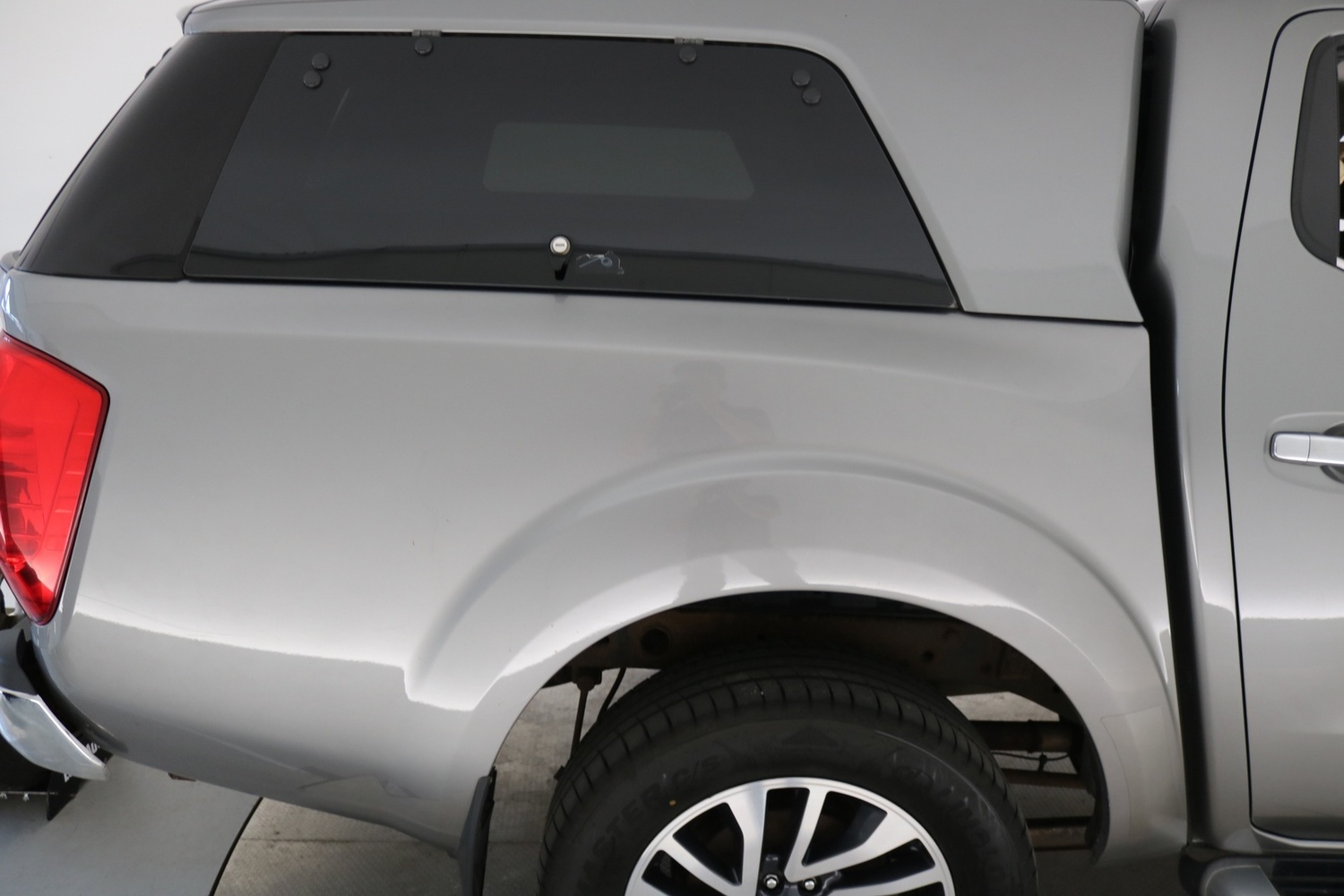 Nissan Navara vaihtoauto