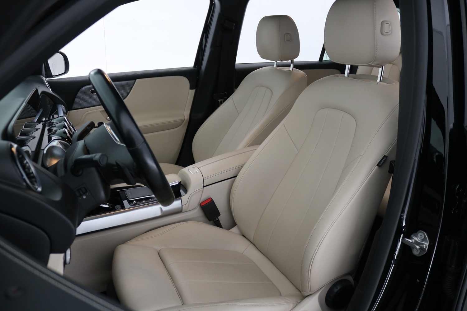 Mercedes-Benz GLB vaihtoauto