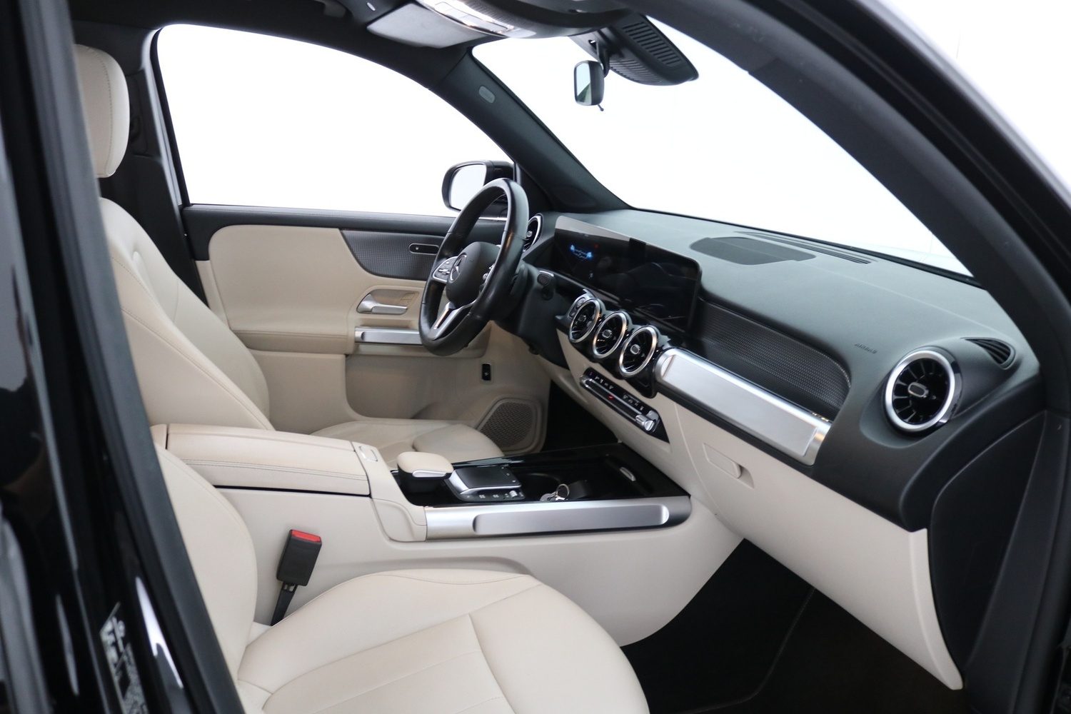 Mercedes-Benz GLB vaihtoauto
