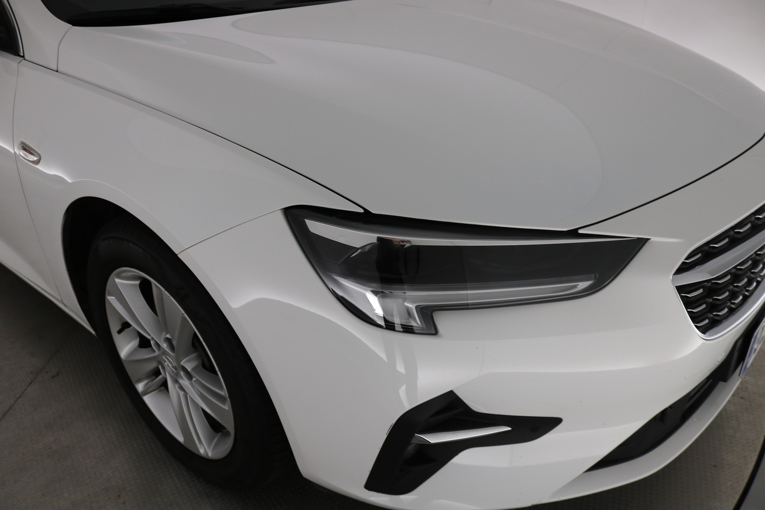 Opel Insignia vaihtoauto