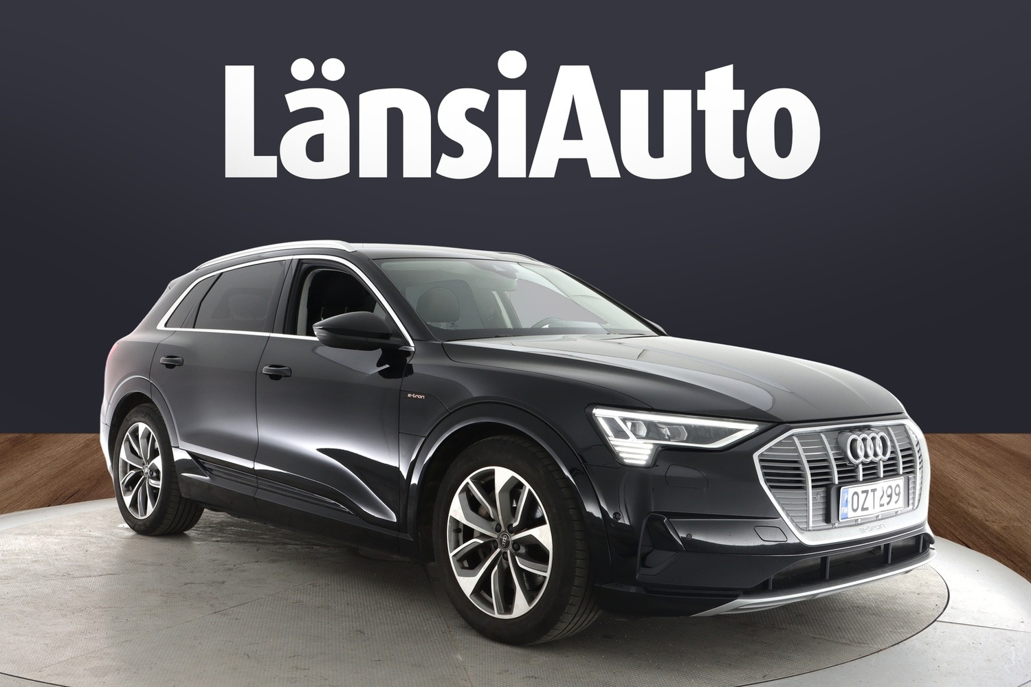 Audi e-tron vaihtoauto