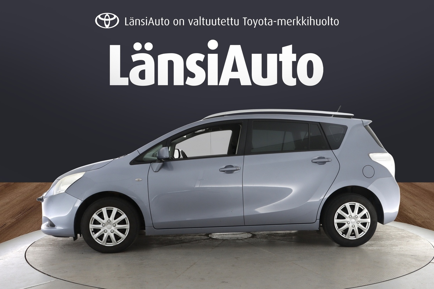 Toyota Verso vaihtoauto