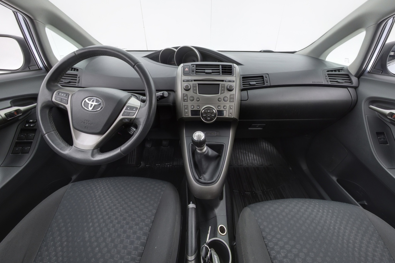 Toyota Verso vaihtoauto