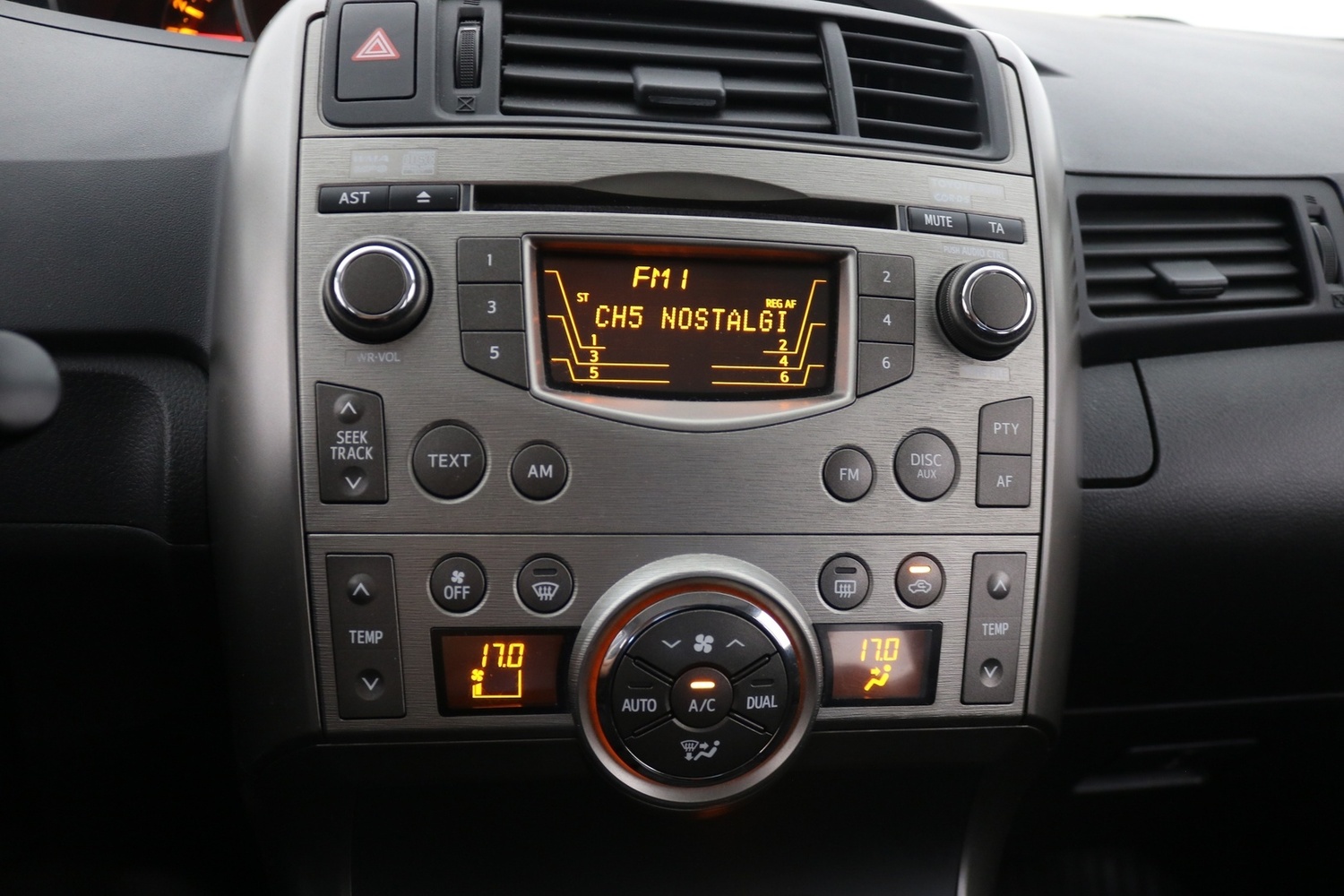 Toyota Verso vaihtoauto