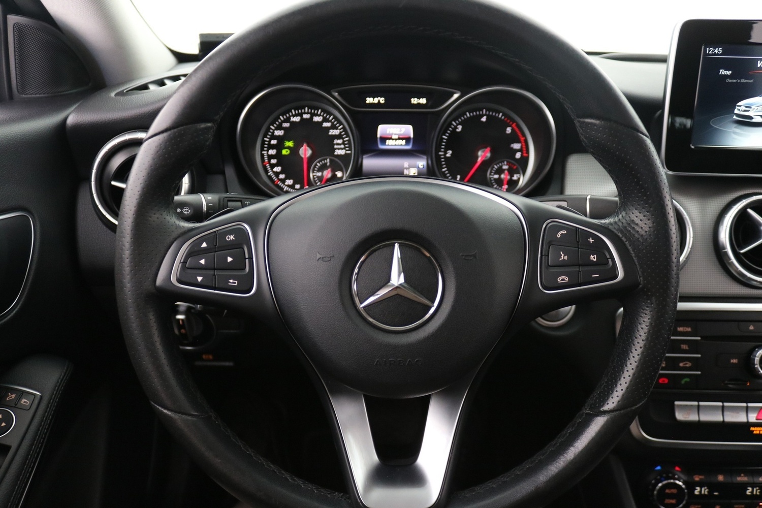 Mercedes-Benz CLA-sarja vaihtoauto