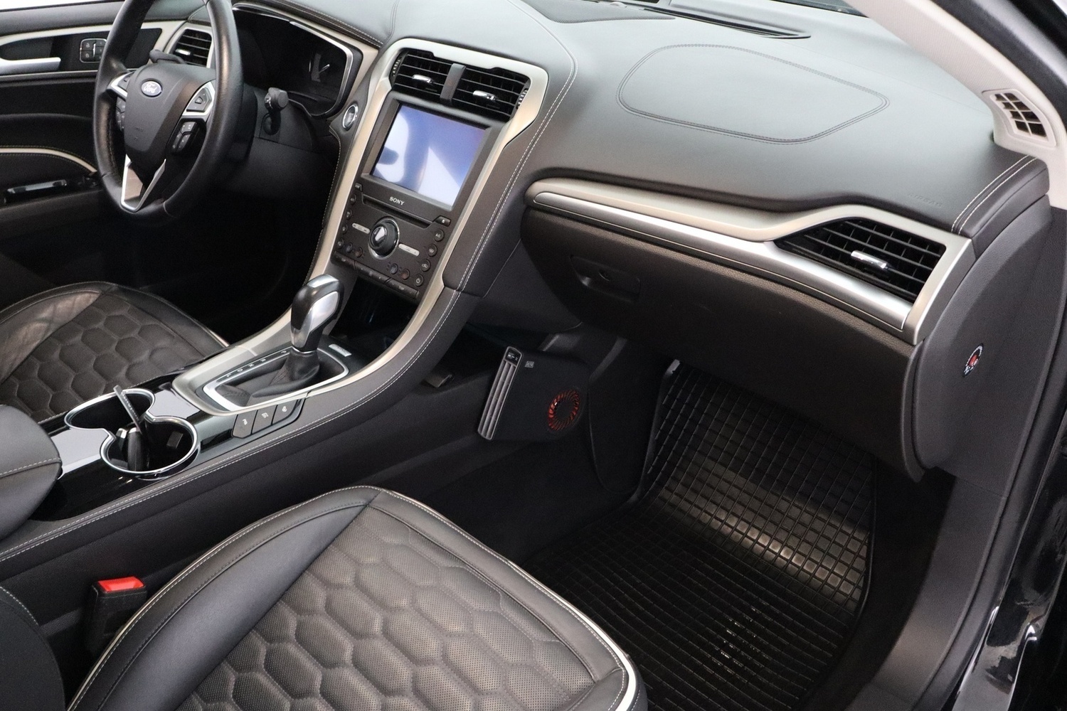Ford Mondeo vaihtoauto