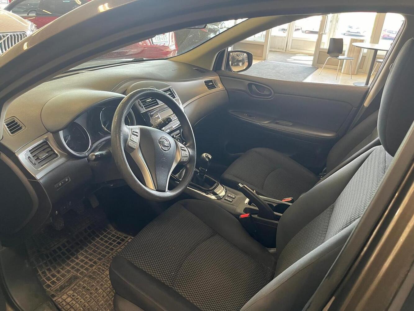 Nissan Pulsar vaihtoauto