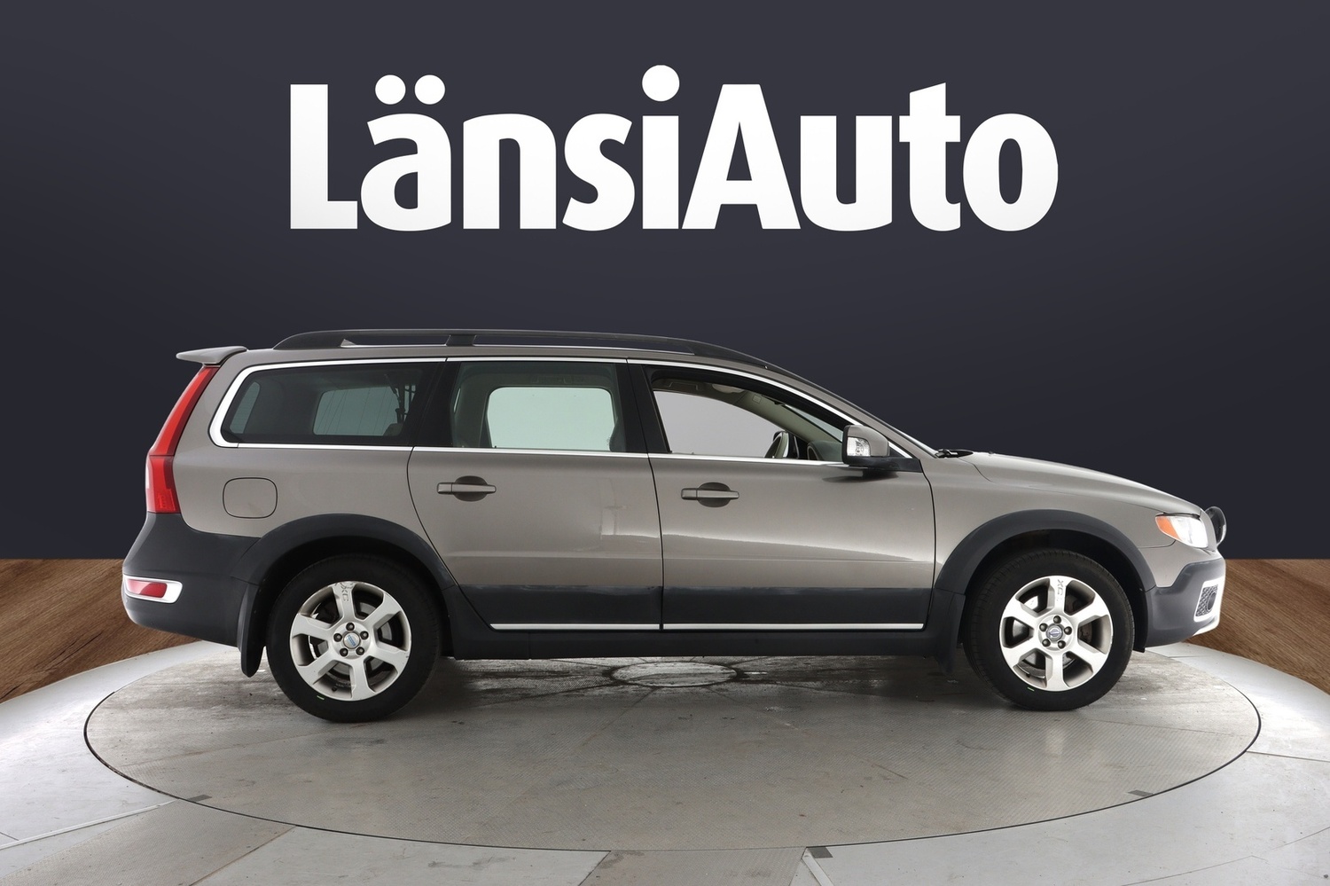 Volvo XC70 vaihtoauto