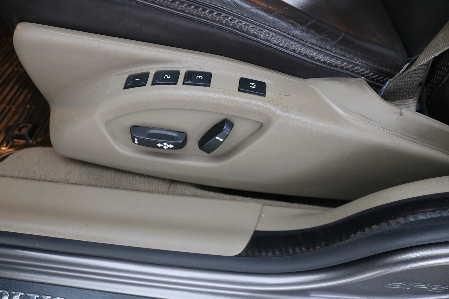 Volvo XC70 vaihtoauto