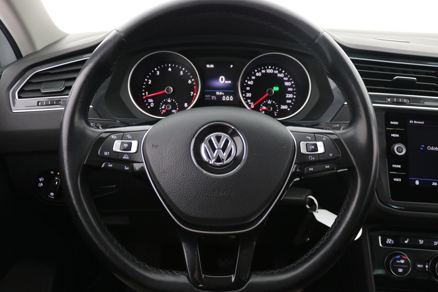 Volkswagen Tiguan vaihtoauto