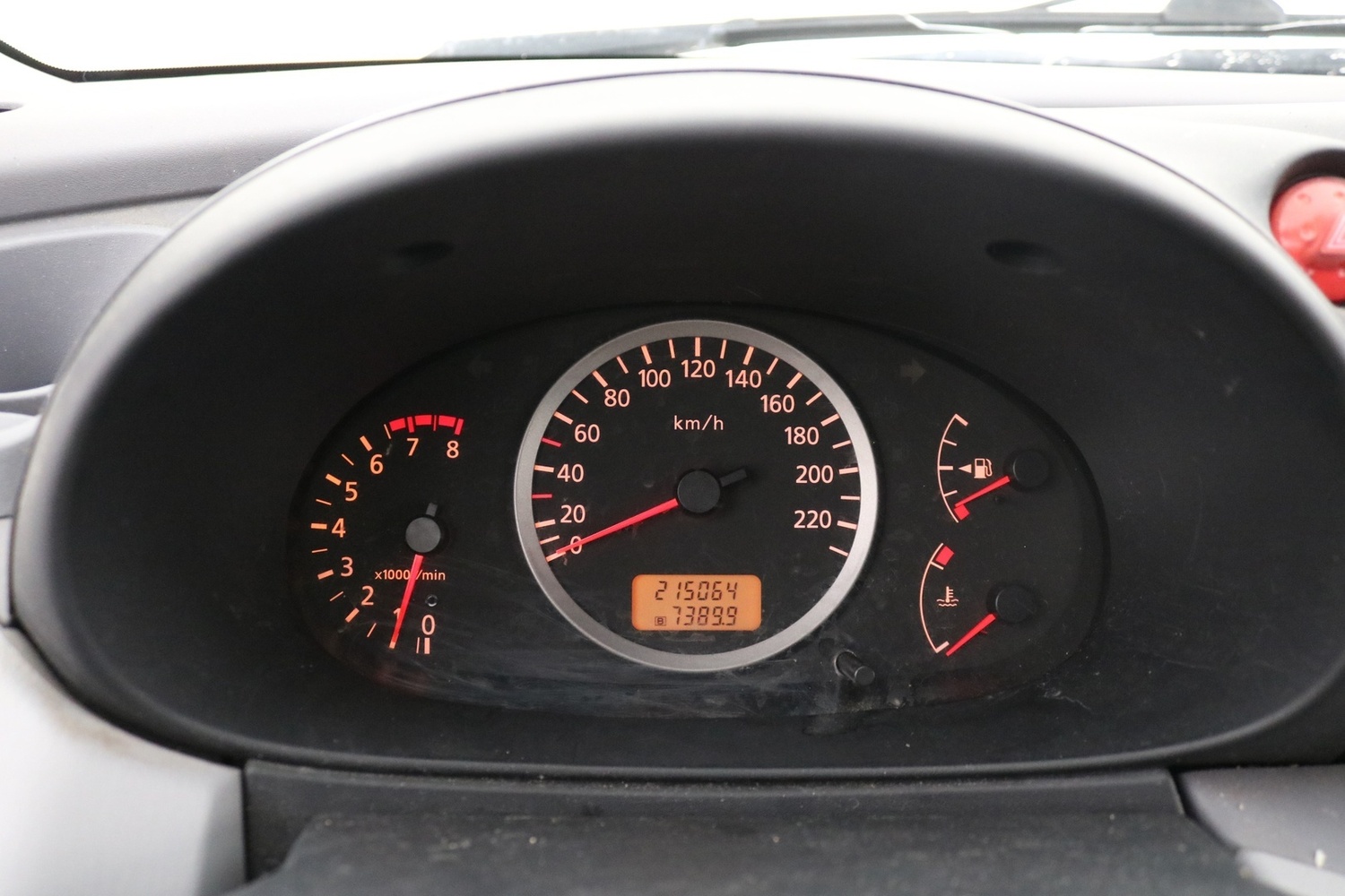 Nissan Almera Tino vaihtoauto