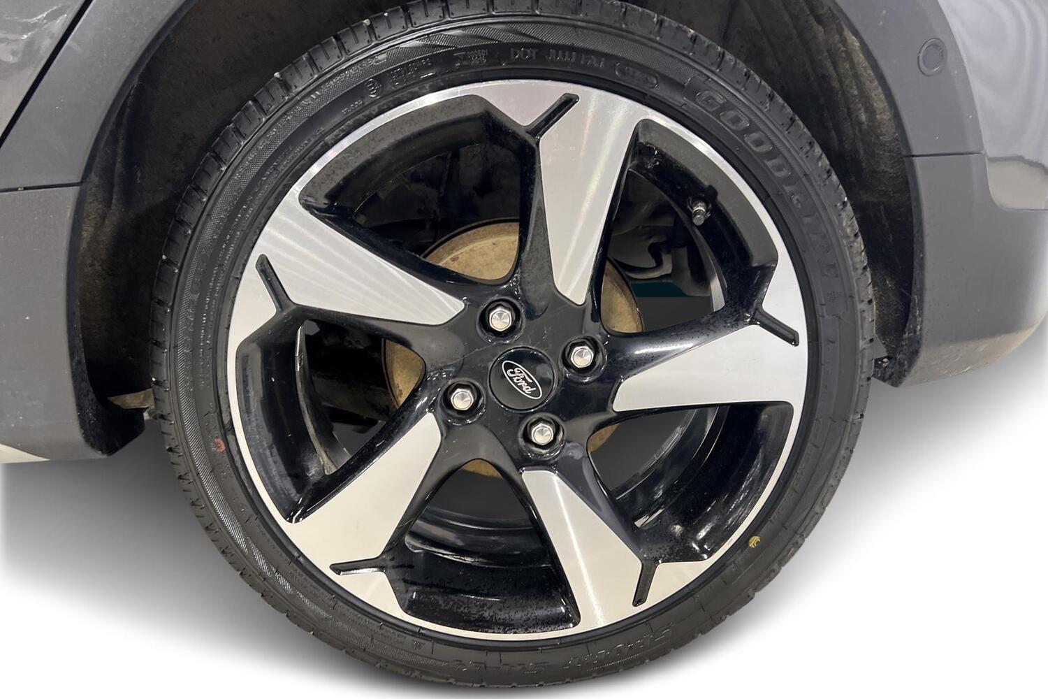 Ford Fiesta vaihtoauto