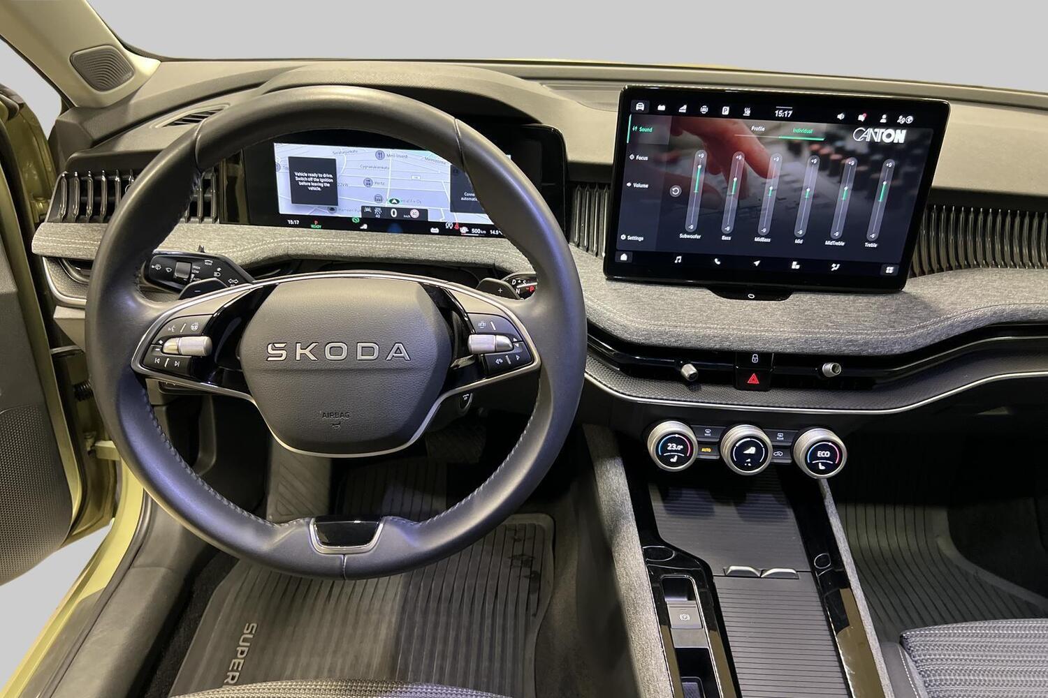 Skoda Superb vaihtoauto
