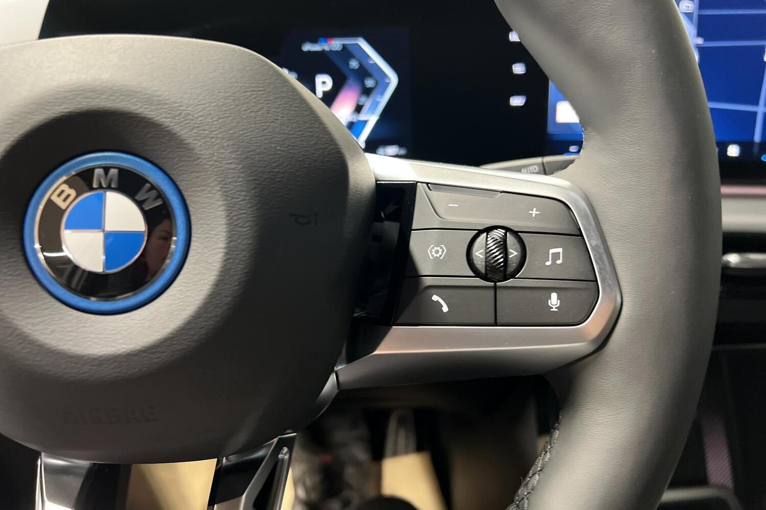 BMW iX1 vaihtoauto